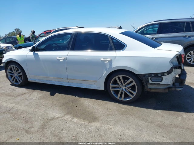 Volkswagen 1.8t 2016 1VWAT7A3XGC032005 Image 15