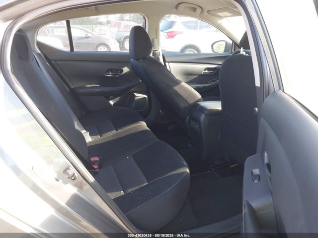 Nissan 2024 2024 3N1AB8CV4RY332100 Image 8