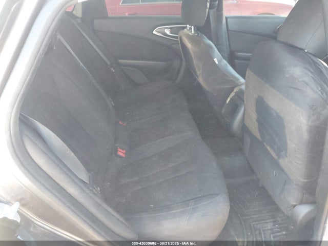Chrysler 200 2015 1C3CCCAB5FN699275 Image 8
