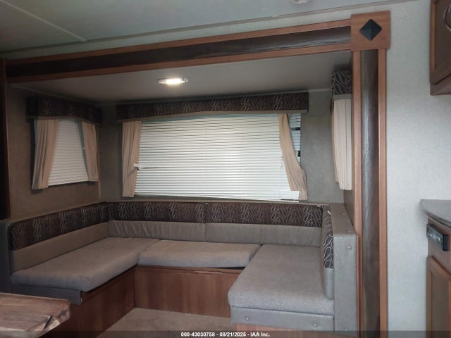 4YDT27221J3150095 Keystone keystone