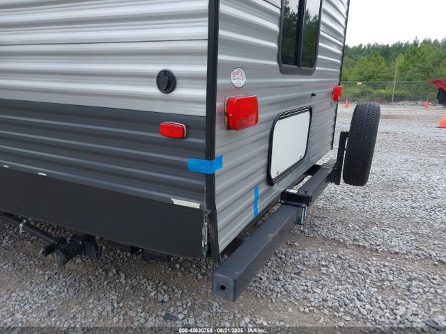 4YDT27221J3150095 Keystone keystone