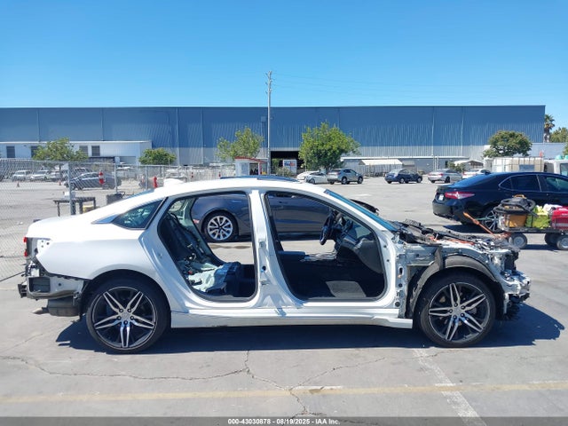 1HGCV3F94NA007445 Honda lfb2