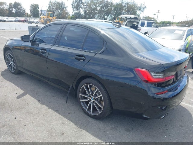 WBA5R1C55KAK12881 BMW 330I
