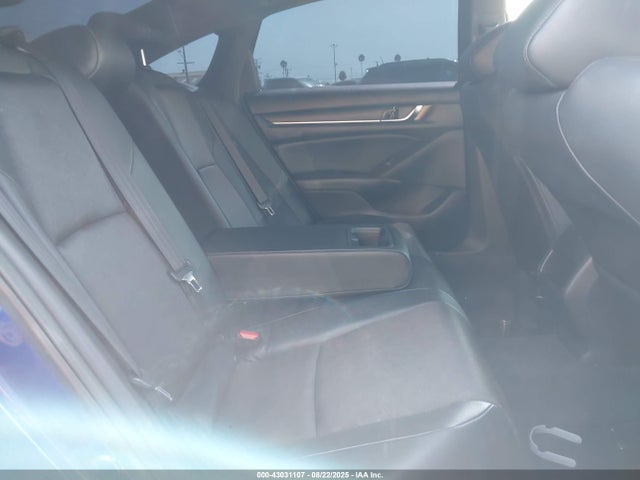 1HGCV1F3XJA151690 Honda l15be
