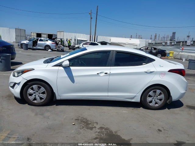 Hyundai dohc mpi nu 2016 5NPDH4AE1GH668317 Image 14