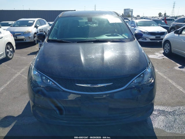 Chrysler Voyager 2020 2C4RC1CG0LR249194 Image 13