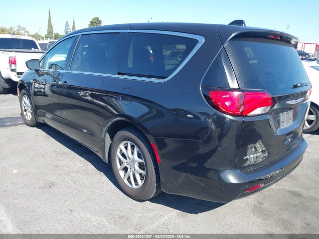 Chrysler Voyager 2020 2C4RC1CG0LR249194 Image 3