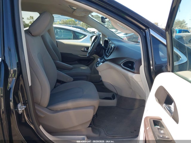 Chrysler Voyager 2020 2C4RC1CG0LR249194 Image 5