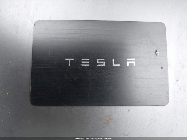 5YJ3E1EA1PF439127 Tesla MODEL 3