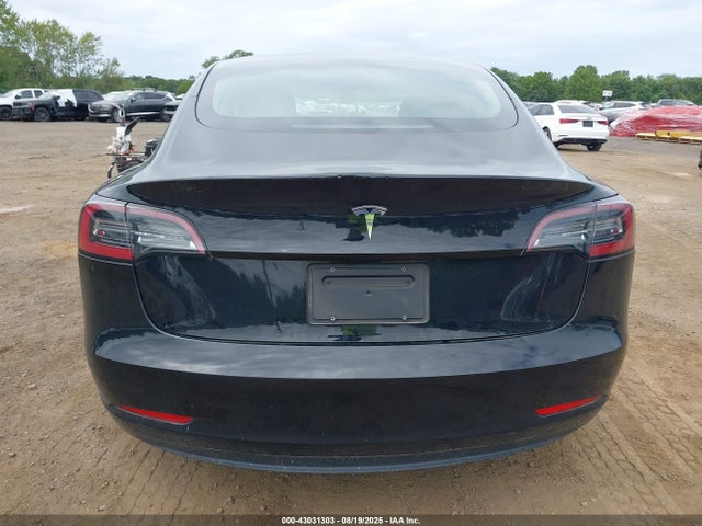 5YJ3E1EA1PF439127 Tesla MODEL 3