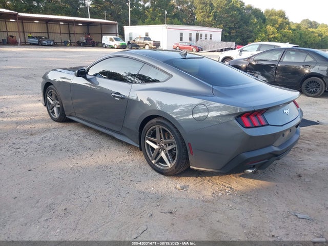 Ford 4v 2025 1FA6P8TH6S5104512 Image 3