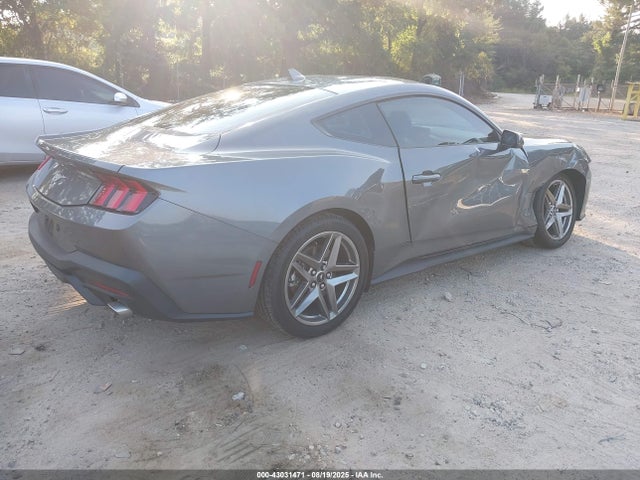 Ford 4v 2025 1FA6P8TH6S5104512 Image 4