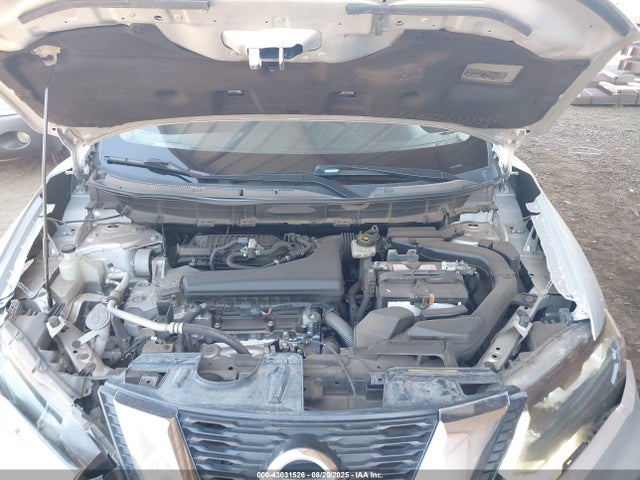 JN8AT2MT9HW147569 Nissan Rogue