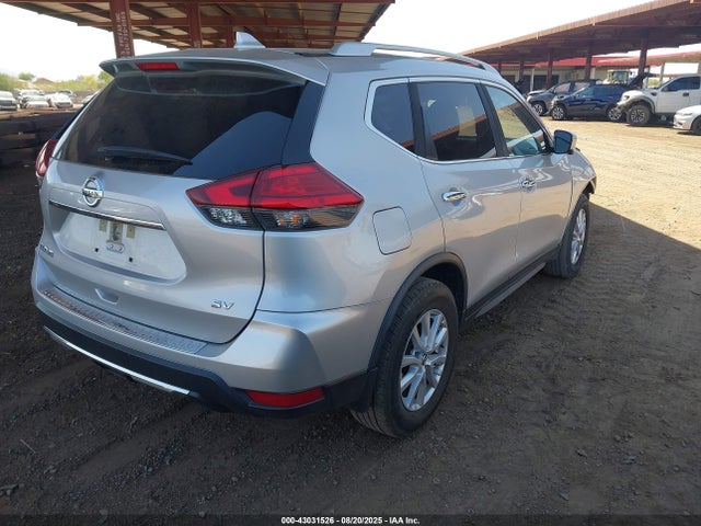 JN8AT2MT9HW147569 Nissan Rogue