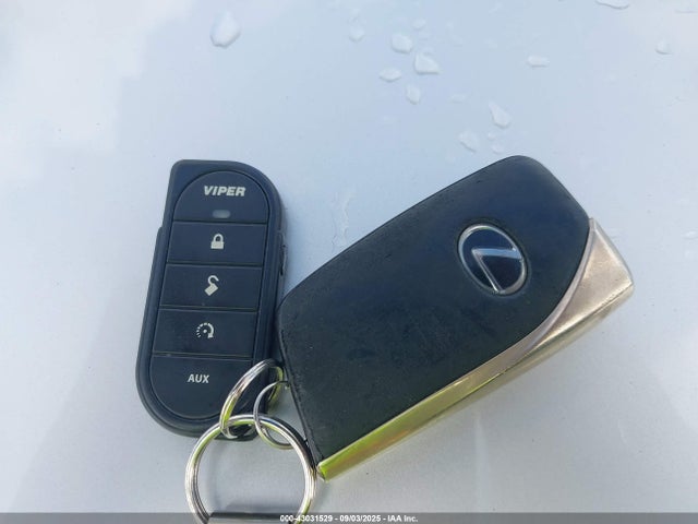 43031529 :رقم المزاد ، JTHCL5EF4D5019317 vin ، 2013 Lexus Ls 460 مزاد بيع
