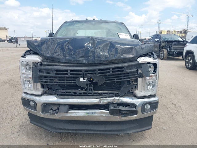 1FT8W3DT5REC29118 Ford 2024