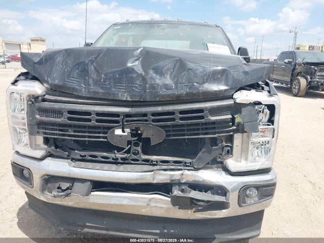 1FT8W3DT5REC29118 Ford 2024