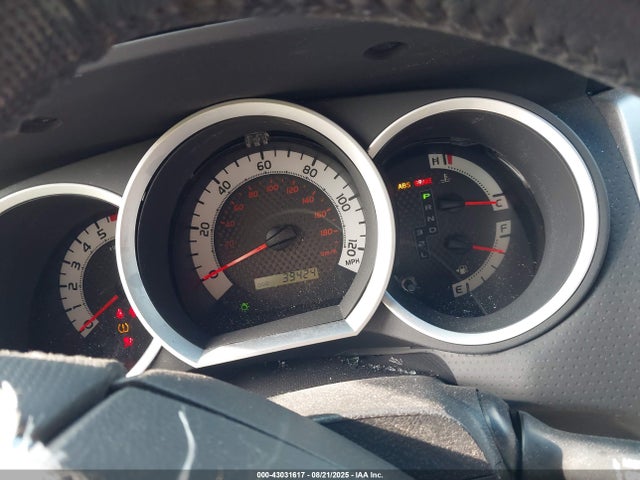 5TFUX4EN1FX032626 Toyota 2tr-fe