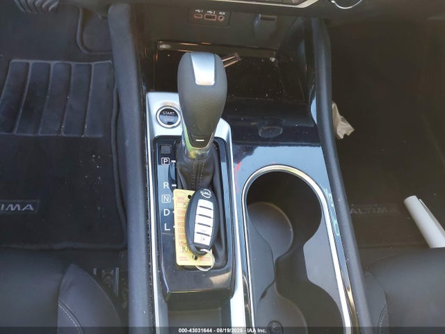 Nissan 2021 2021 1N4BL4DV3MN420976 Image 11