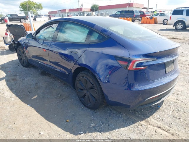 2025 TESLA MODEL 3 5YJ3E1EA8SF907752 Photo 2