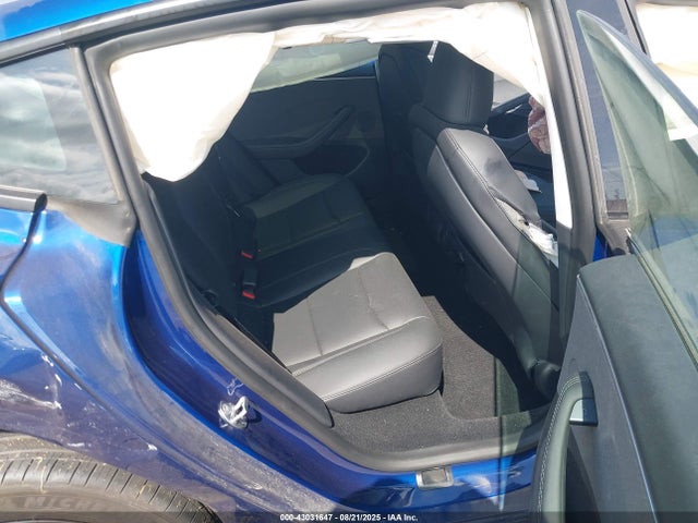 2025 TESLA MODEL 3 5YJ3E1EA8SF907752 Photo 7
