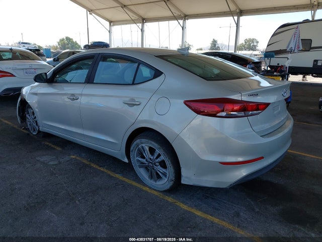 KMHD84LF4HU237611 Hyundai Elantra