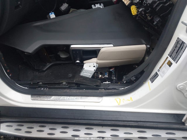 Продажа на аукционе авто 2014 Mercedes-benz Ml 63 Amg 4matic, vin: 4JGDA7EB2EA385463, номер лота: 43031743
