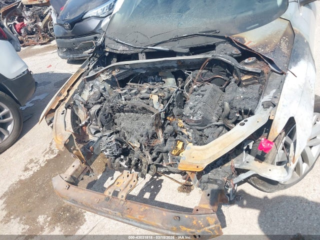 2018 VOLKSWAGEN PASSAT 1VWBA7A3XJC027288 Photo 5