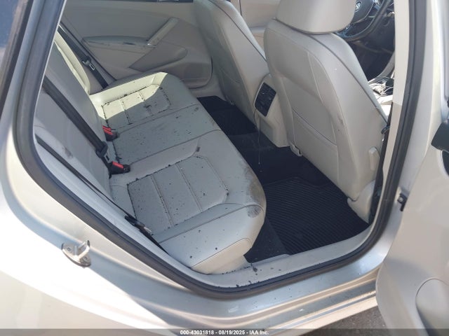 2018 VOLKSWAGEN PASSAT 1VWBA7A3XJC027288 Photo 7