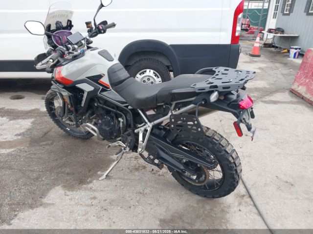 2024 TRIUMPH MOTORCYCLE TIGER SMTC83DE4RTBU4812 Photo 2