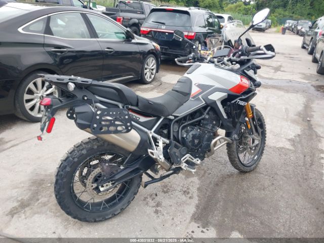 2024 TRIUMPH MOTORCYCLE TIGER SMTC83DE4RTBU4812 Photo 3