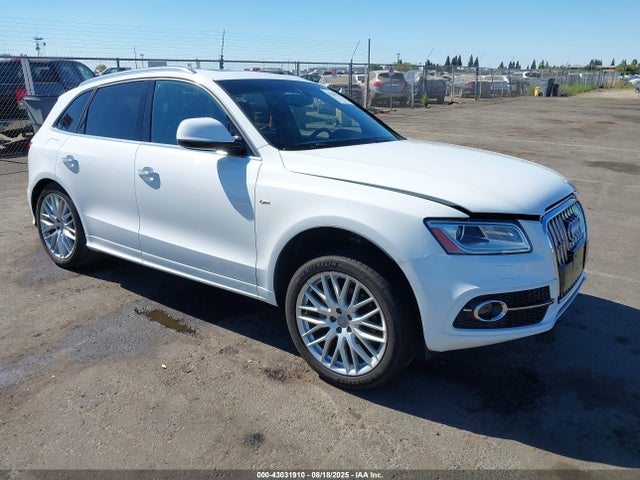 2017 AUDI Q5 WA1M2AFP7HA031378 Photo 0