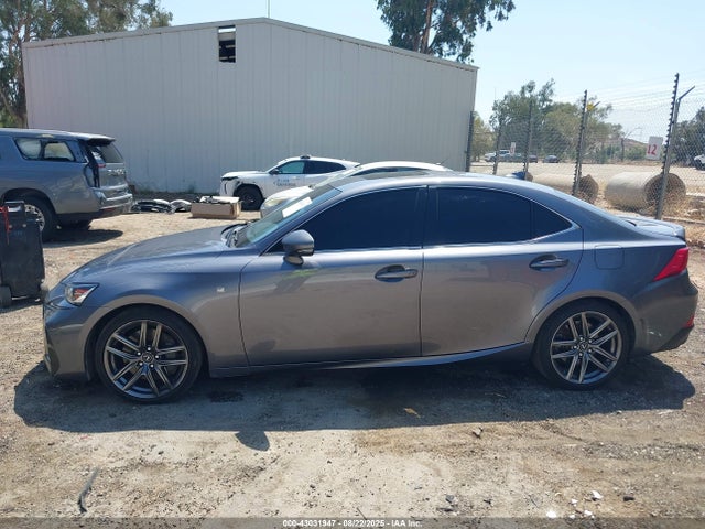 JTHBA1D22J5072747 Lexus 8ar-fts