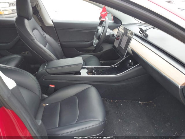2018 TESLA MODEL 3 5YJ3E1EA1JF044307 Photo 4