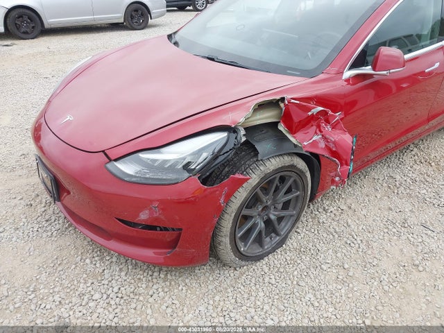 2018 TESLA MODEL 3 5YJ3E1EA1JF044307 Photo 5