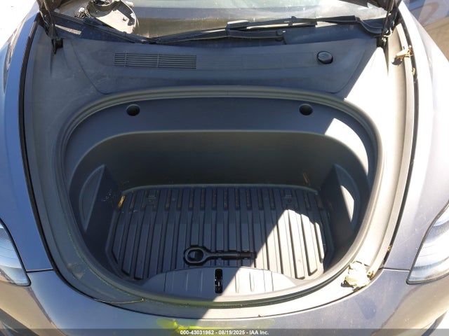 2023 TESLA MODEL 3 5YJ3E1EC8PF635843 Photo 9