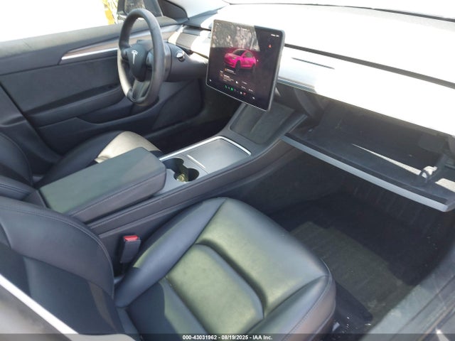 2023 TESLA MODEL 3 5YJ3E1EC8PF635843 Photo 4