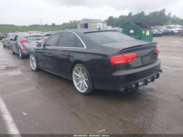 2013 AUDI S8 WAUD2AFD4DN033777 Photo 2