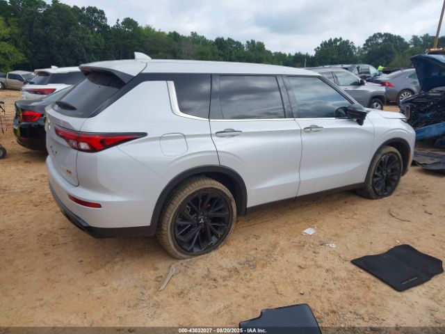 2023 MITSUBISHI OUTLANDER JA4J4UA84PZ050534 Photo 3