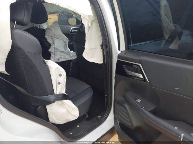 2023 MITSUBISHI OUTLANDER JA4J4UA84PZ050534 Photo 7