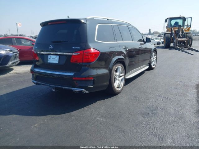 2014 MERCEDES-BENZ GL 550 4JGDF7DE4EA273244 Photo 3