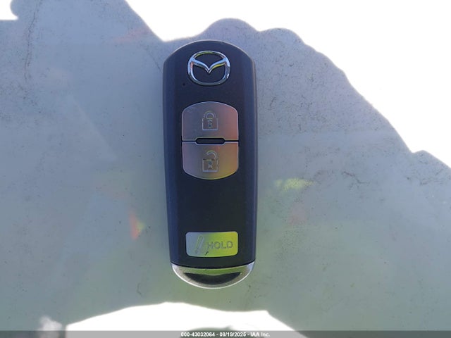 Mazda py 2018 3MZBN1L31JM256357 Image 11