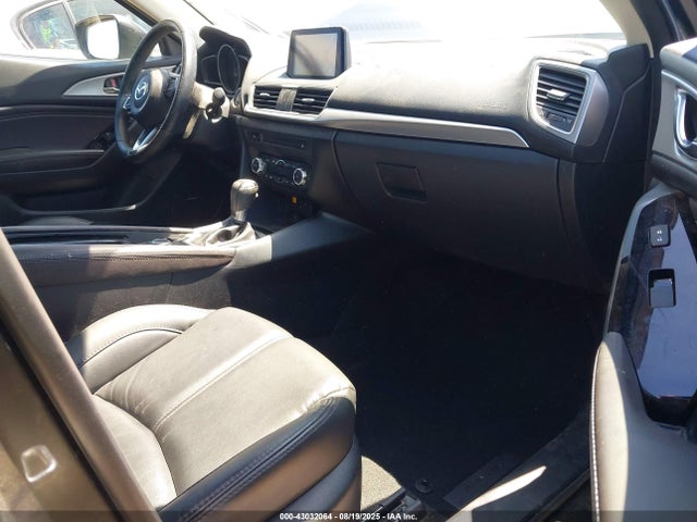 Mazda py 2018 3MZBN1L31JM256357 Image 5