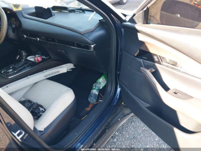 2022 MAZDA CX-30 3MVDMBEY6NM414354 Photo 4