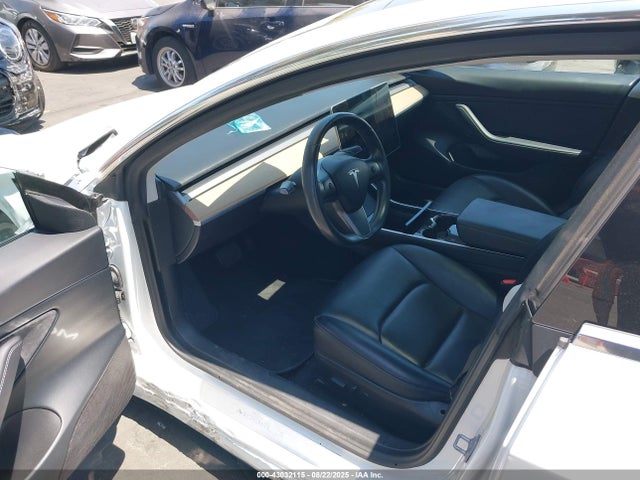 Tesla 2018 2018 5YJ3E1EA9JF059640 Image 20