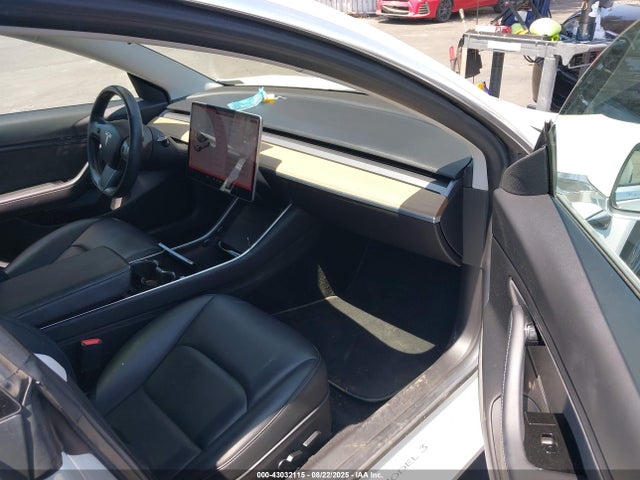 Tesla 2018 2018 5YJ3E1EA9JF059640 Image 5