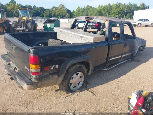 2004 GMC SIERRA 1500 1GTEK19T34E398106 Photo 3