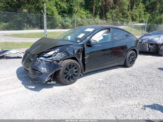2021 TESLA MODEL Y 5YJYGDEE0MF204086 Photo 1