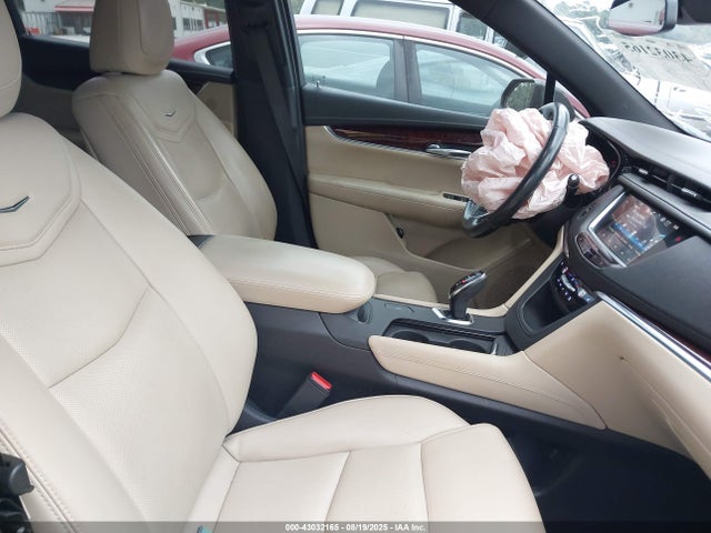 2019 CADILLAC XT5 1GYKNCRS9KZ196609 Photo 4