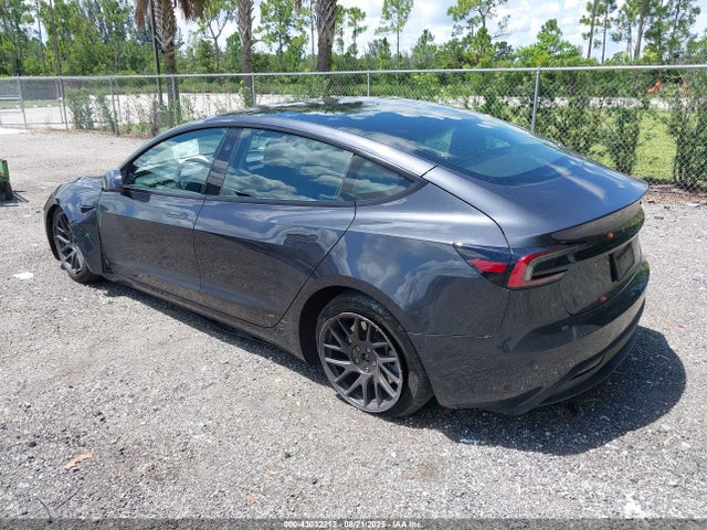 2024 TESLA MODEL 3 5YJ3E1EA3RF841279 Photo 2